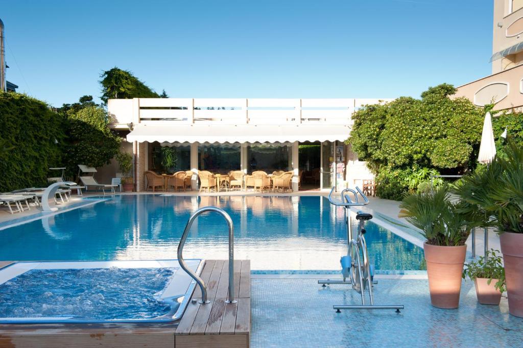 Hotel Derby Exclusive Milano Marittima Eksteriør bilde